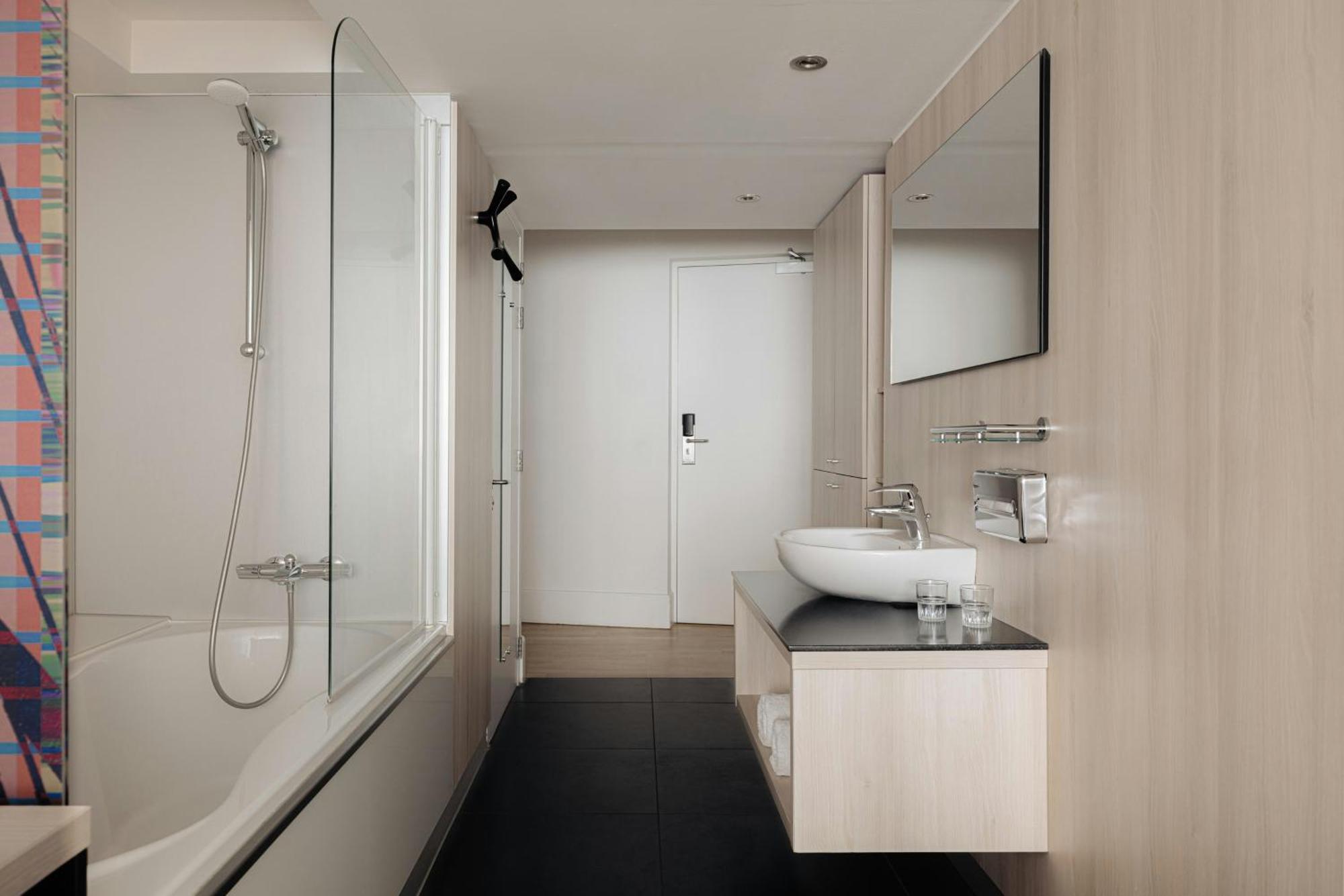 Superior Room with 1 Double Bed